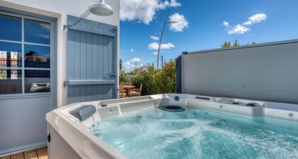 Maison Bains de Mer & Jacuzzi à 2 pas de la plage, Centre à pied, 6 pers