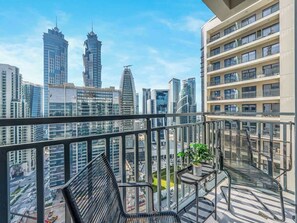 Property grounds - Skyline View High-Floor Apartment mit Pool (Dubai)