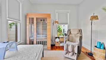 2 slaapkamers, een bureau, een strijkplank/strijkijzer, wifi