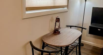 The Captain`s Room at The Cedar