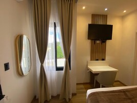 Ropa de cama de alta calidad, wifi gratis y ropa de cama 