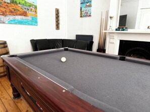 Games room - Craven Suite (Scarborough)