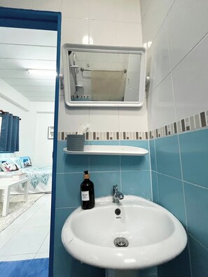Apartment, 1 Bedroom | Bathroom - 107 Budget Room Utilities Balcony in Ratchada (Bangkok)