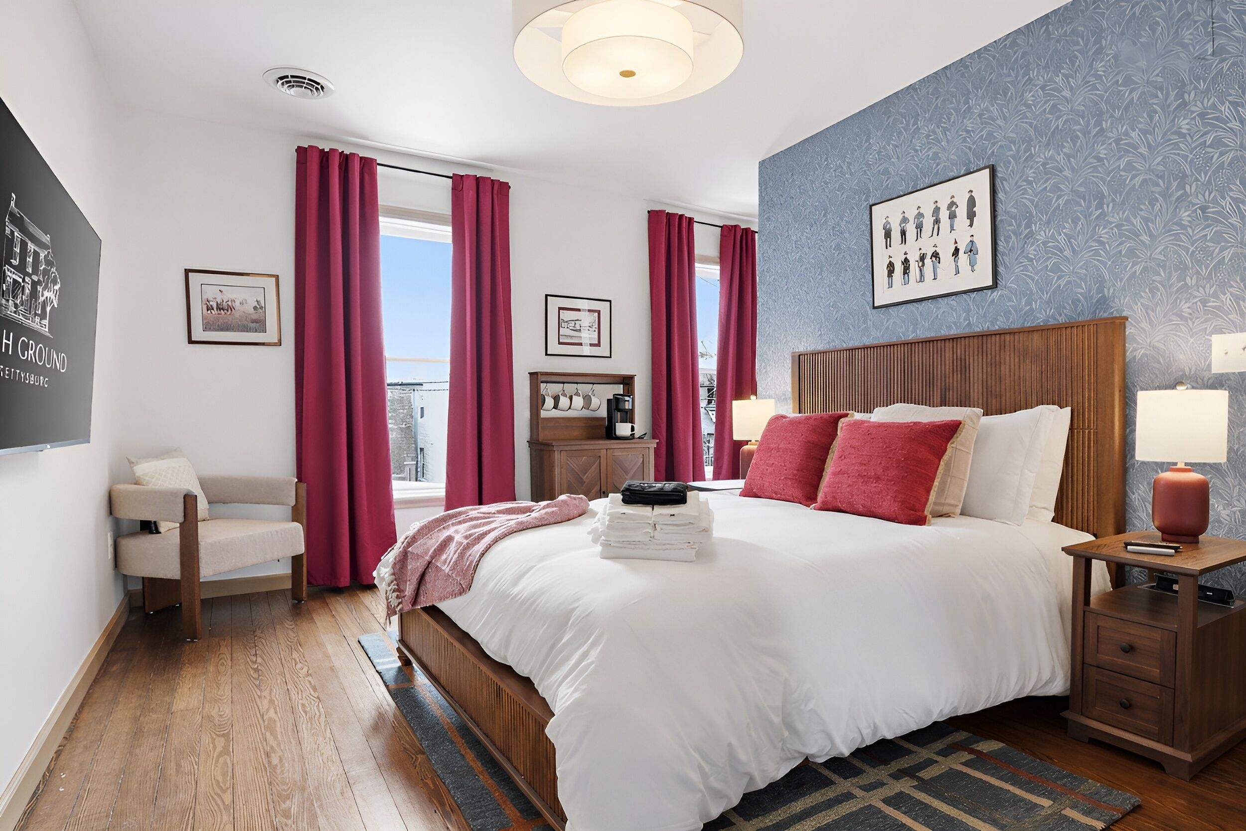 6 bedrooms, desk, free WiFi, bed sheets