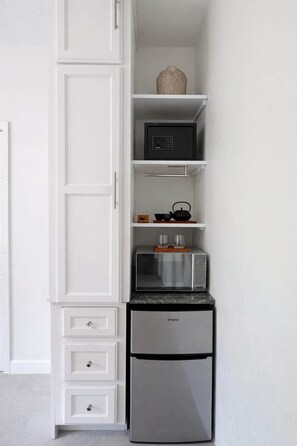 Interior - Rivers End Guesthouse | Somerset Studio (Hope Bay)