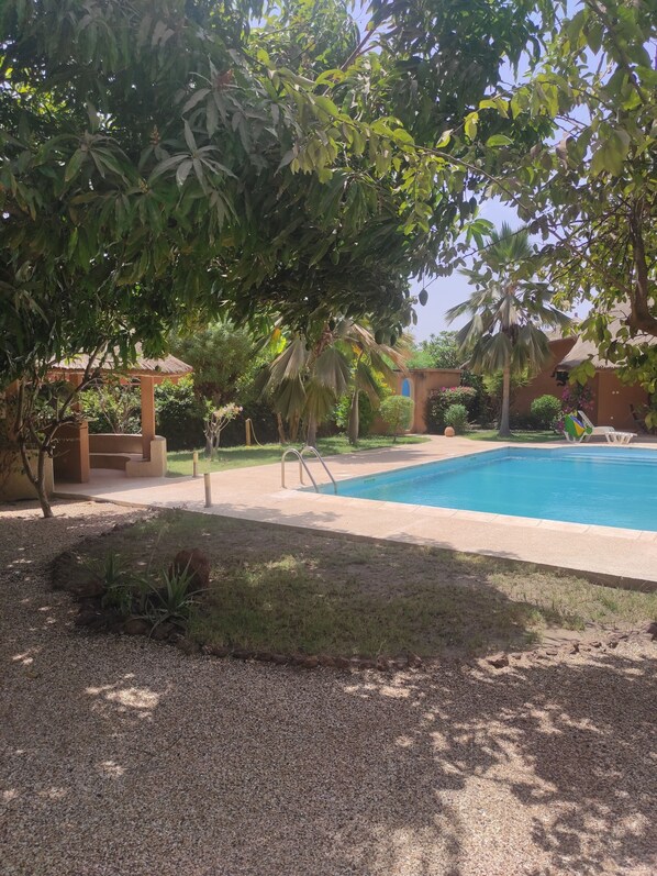 Piscine extérieure