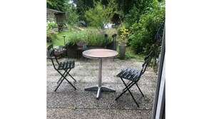 Outdoor dining - Vrbo Property (Neuss)