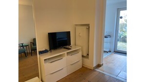 Living area - Vrbo Property (Neuss)