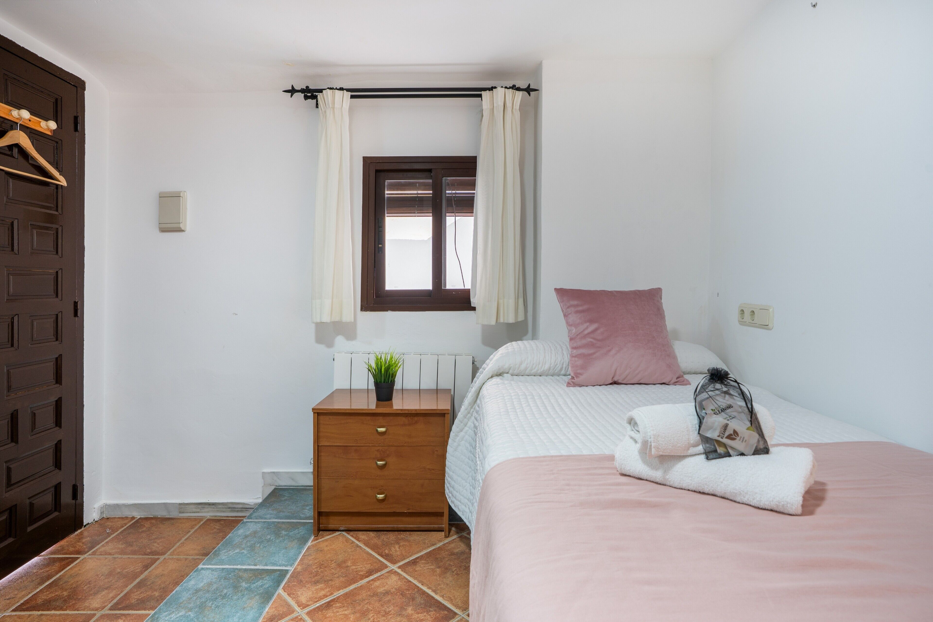 1 slaapkamer, wifi, beddengoed