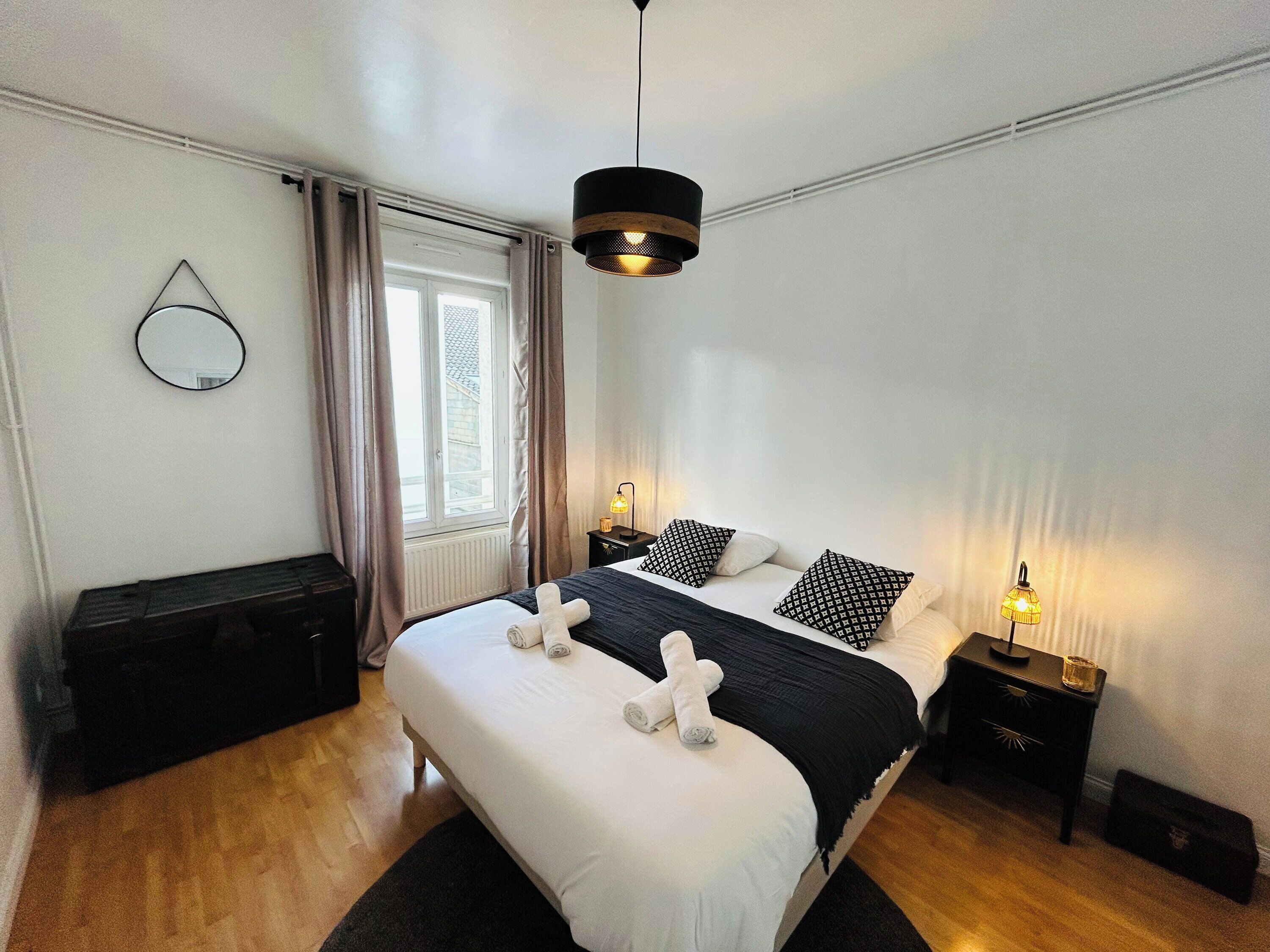1 bedroom, WiFi, bed sheets