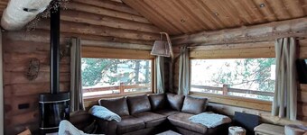 Magnificent ungauged log chalet with 3 bedrooms and mezzanine