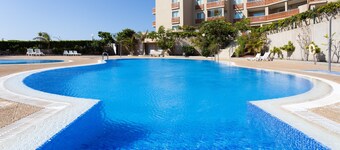 Spacious Superior Apartment · Frontal Ocean View · Large Private Terrace · 2 Minutes from the beach
