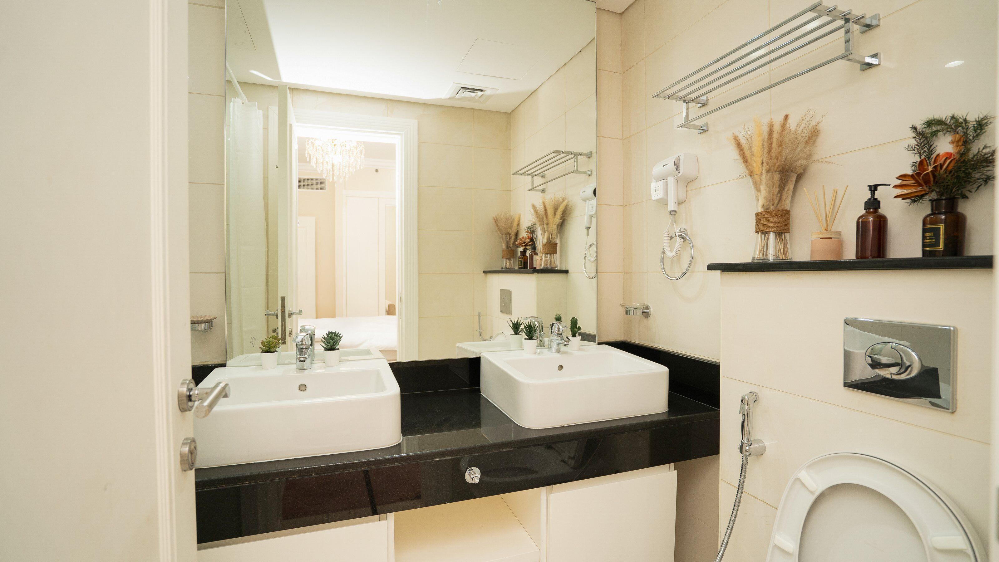 Apartamento standard, sacada | Banheiro | Toalhas de banho 