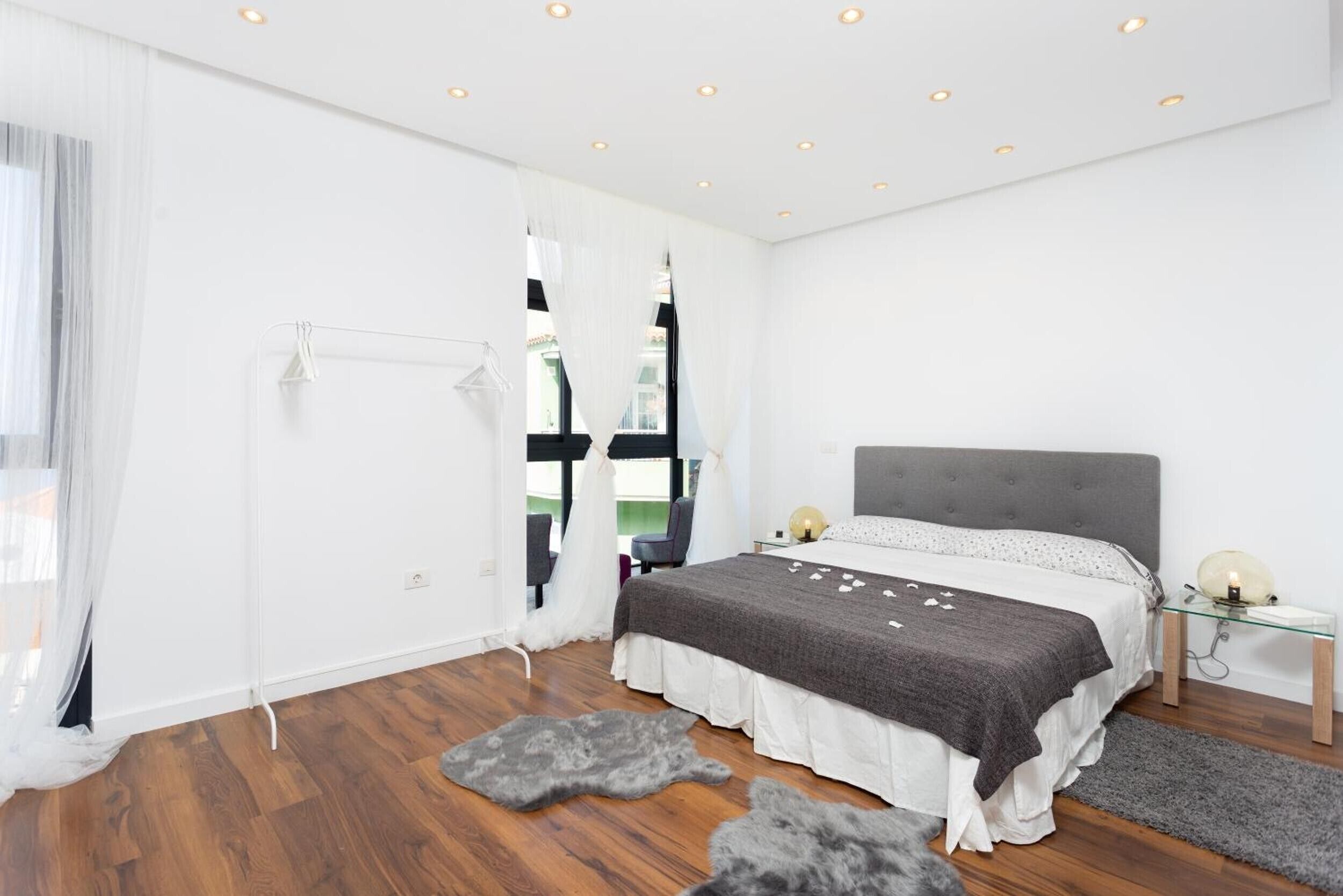 3 Schlafzimmer, Bügeleisen/Bügelbrett, WLAN, Bettwäsche