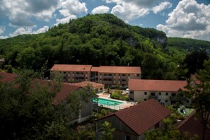 Exterior - Séjour paisible avec piscine au cœur Dordogne (Les Eyzies De Tayac)