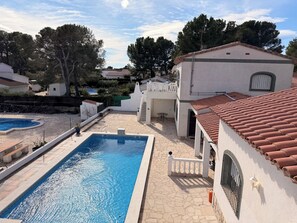Piscina a l'aire lliure 