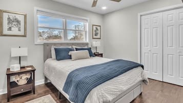 4 Schlafzimmer, Bügeleisen/Bügelbrett, WLAN, Bettwäsche