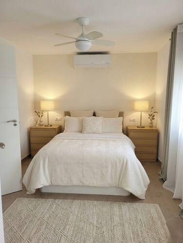 Luxury 5-bedroom villa with pool in adorable El Chaparral perfect for families