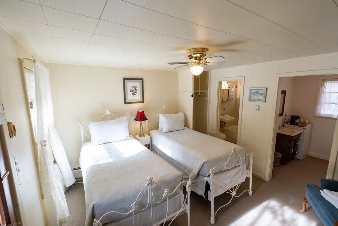 Double Room  | 免费 WiFi、床单