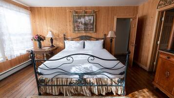Honeymoon Single Room, Mountain View