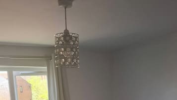 1 chambre, fer et planche à repasser, Wi-Fi gratuit, draps fournis