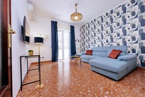 TV - COMFY APARTMENT NEXT TO VATICAN (Rome)
