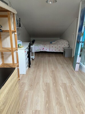 Room - Vrbo Property (Coux)