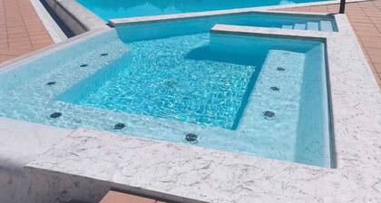 Le Cocon du lac, 5 pers, Piscine et Lac