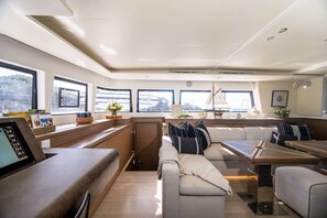 Interior - Floating Villa: All-Inclusive Yacht Vacation with Captain & Chef - 8 Guests (Tortola)