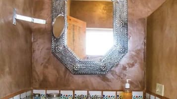 Suíte superluxo, sacada, vista para o mar | Banheiro