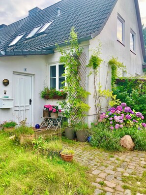 Exterior - Vrbo Property (Wedel)