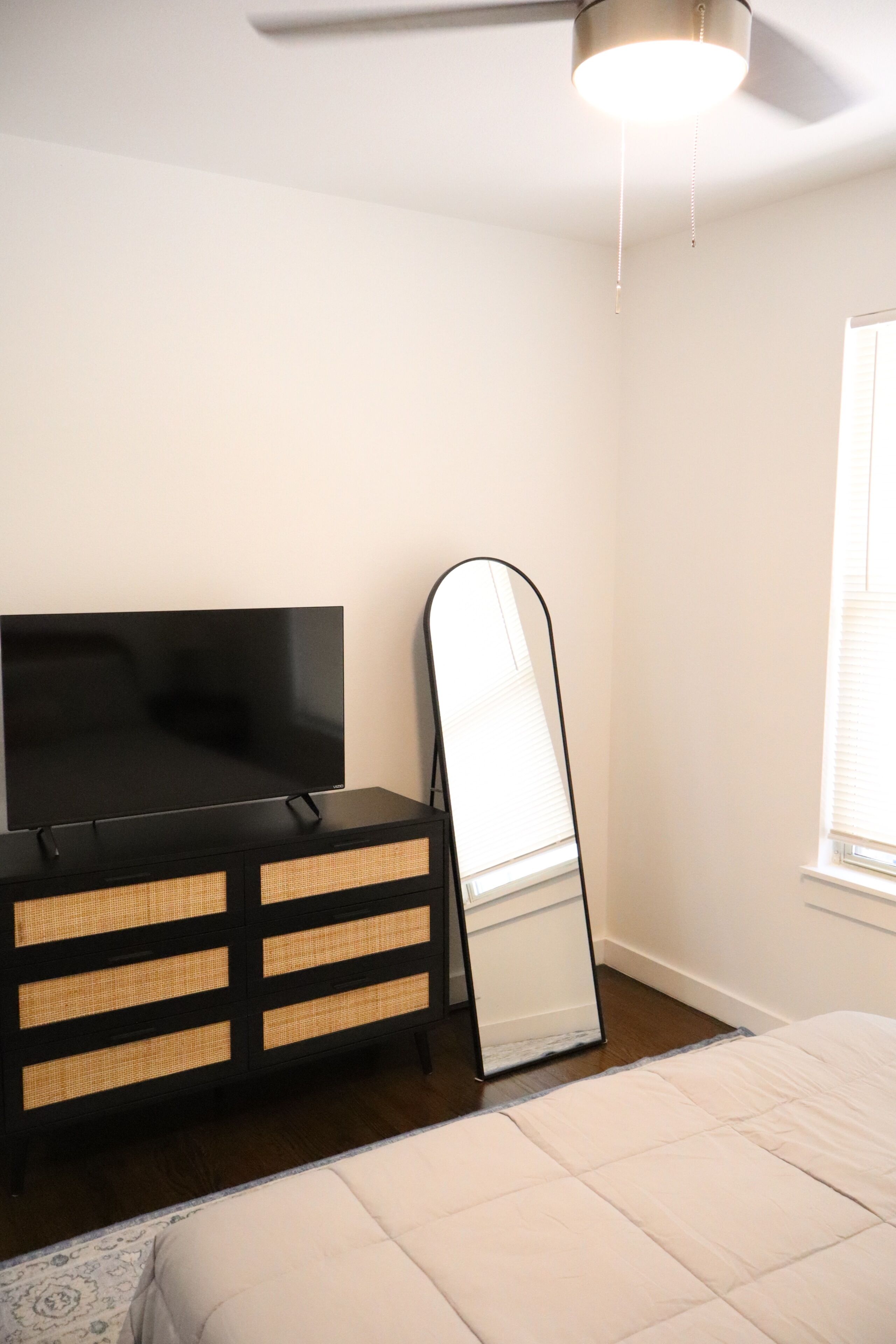 5 Schlafzimmer, Bügeleisen/Bügelbrett, WLAN