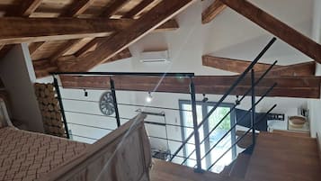 2 chambres, fer et planche à repasser, lit parapluie, Wi-Fi gratuit