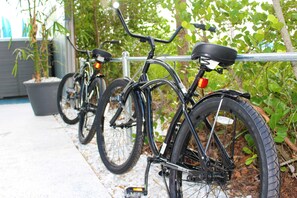 Property grounds - Relaxing Waterfront King Studio in Bonita Springs (Bonita Springs)