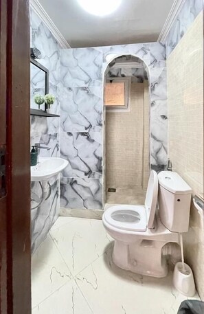 Bathroom - Touraco suite Hotel (Mbour)