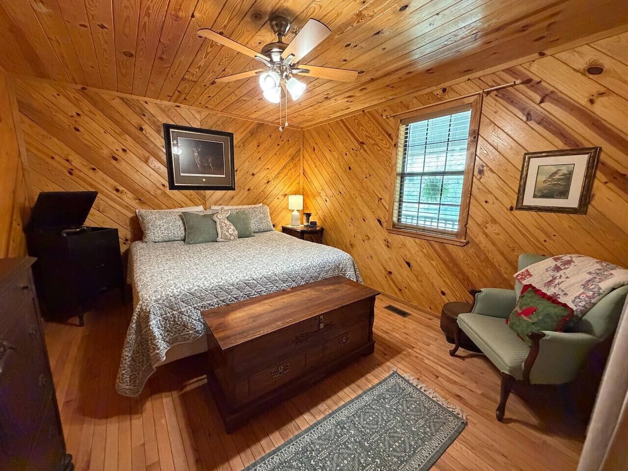 2 chambres, Wi-Fi, literie fournie