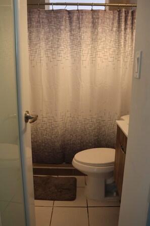 Bathroom - La Casa de los Mangos (Fajardo)