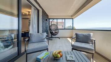 Deluxe Apartment, Balcony, Sea View | Balcony