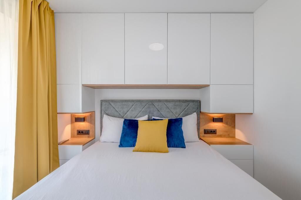 In-room safe, soundproofing, free WiFi