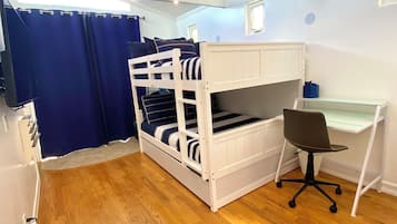 3 chambres, fer et planche Ă repasser, Wi-Fi, draps fournis