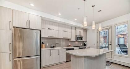 Cozy Modern Mission 1 BR 5minDT Heated Prk SPA