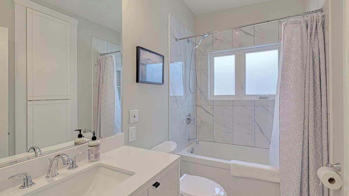 Shower, hair dryer, shampoo