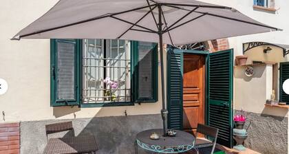 CHARMING LUCCA