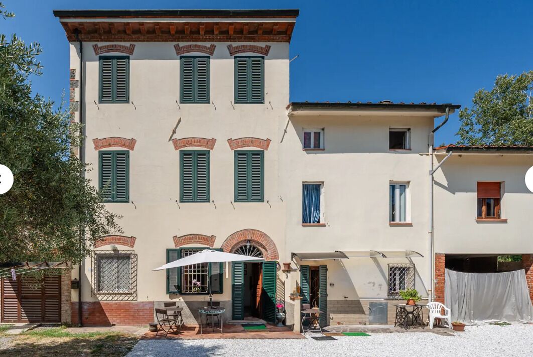 บริเวณภายนอก