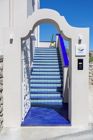 Front of property - Palazzo Sant'Elena (Anacapri)