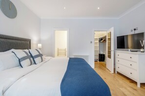 2 slaapkamers, een strijkplank/strijkijzer, wifi, beddengoed