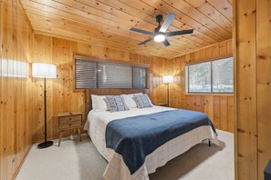 4 bedrooms, free WiFi, bed sheets