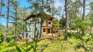 Villa, 5 Bedrooms, Accessible, Smoking | Exterior