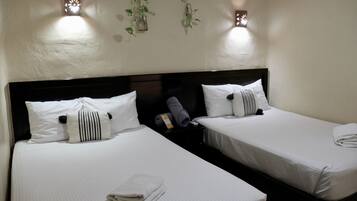 Chambre Double Standard | Wi-Fi gratuit, draps fournis