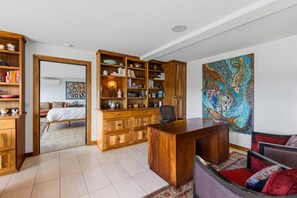 3 bedrooms, desk, iron/ironing board, WiFi